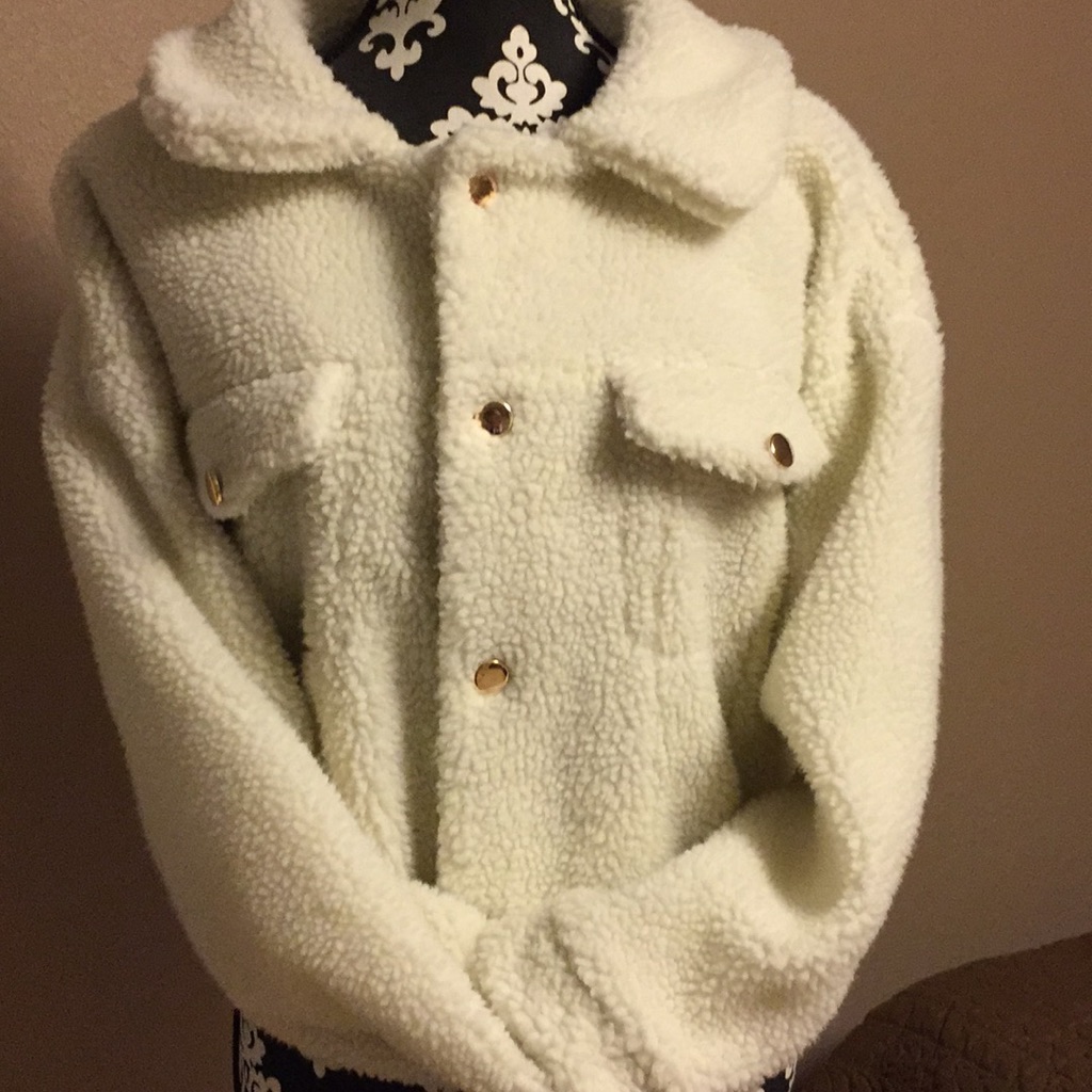 Fleece Jacket 100% Polyester.